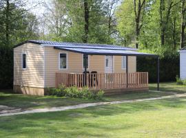 Lodge geschikt voor 6 personen，位于Wijster的露营地