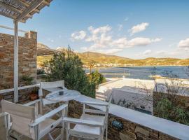 Dewdrop House, Livadi Serifos，位于利瓦迪奥的酒店