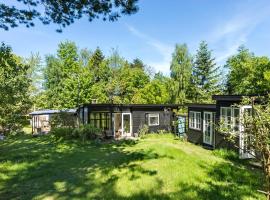 Pet Friendly Home In Melby With Wifi，位于Melby的酒店