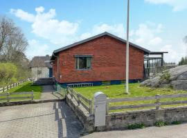 Awesome Home In Rydboholm With Sauna，位于Rydboholm的酒店