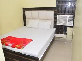 Hotel Dev Guest House Howrah Kolkatav - Excellent Stay with Family, Parking Facilities