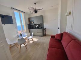 Appartement moderne climatisé Monaco vue Mer，位于卡普戴尔的酒店