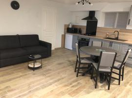 Studio proximité Saint Lo，位于La Barre-de-Semilly的酒店