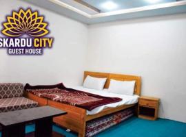 Skardu city Guest house，位于锡卡都的住宿加早餐旅馆