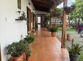 Hermosa Cabaña Campestre en Chinacota，位于Chinácota的酒店