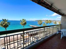 Juan les Pins - Sea View - 4 people - Parking，位于胡安莱潘的酒店