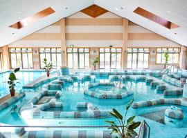 宝泉坊ロッジ，位于Kami-ōno的酒店