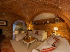 La Casetta Di Borgo，位于拉亚蒂科的酒店
