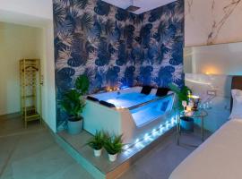 MAZZINI LUXURY JACUZZY SUITE Catania，位于卡塔尼亚的酒店