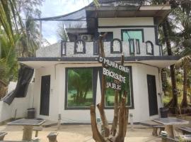 D MUARA CHALET Melawi，位于巴佐的酒店