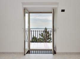 La finestra sul Mare，位于康加德马里尼的酒店