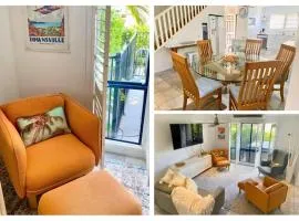 Park View On Bayswater | 2 Storey Townhouse