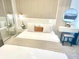 Alexis Place Azure North