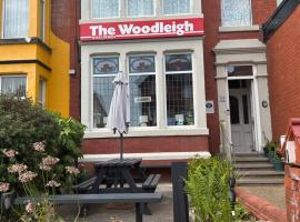 The Woodleigh family hotel，位于布莱克浦Blackpool North Shore Golf Club附近的酒店