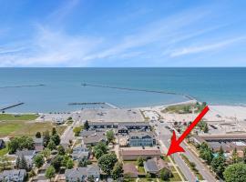 Ludington Pier House，位于拉丁顿的酒店
