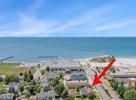 Ludington Pier House