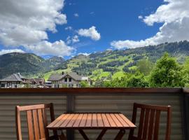 Gorgeous Apartment In The Heart Of Zweisimmen，位于茨韦西门的酒店