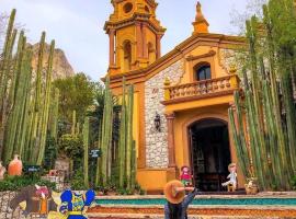 Centenario Los Arroyitos，位于贝纳尔的酒店