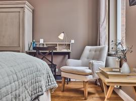 霍伦斯特庭院酒店，位于霍伦斯特的酒店