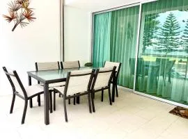 Breeze Beachfront Apartment