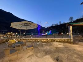 kavya inn，位于卡索尔的酒店