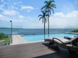 Panoramic Lakefront 6 BDRM Villa