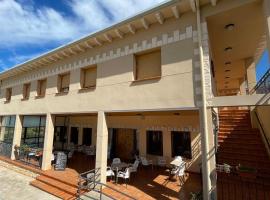 Hostal La Rurala Estopanyà，位于Estopiñán的酒店