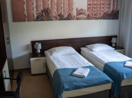 Aparthotel Strefa Budget，位于蒂黑的酒店