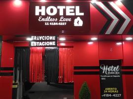 Hotel Endless Love，位于Carapicuíba的酒店