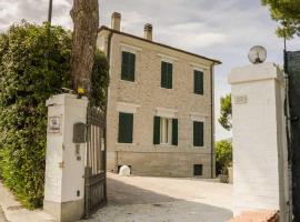 Affittacamere Villa Anna，位于马瑟利的酒店