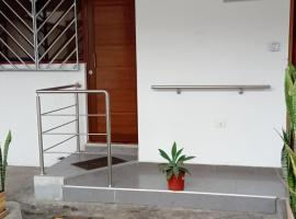 Departamento en el centro de San Borja (Rubens)，位于利马的酒店
