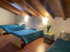 [SUITE DEGLI ARTISTI]，位于卡夫里亚戈的酒店