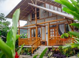 La Casa en el Aire Mindo, 4 Dormitorios，位于明多的酒店