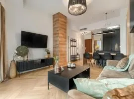 Hanza Tower Apartment no. 530 - 5th floor, balcony, swimming pool