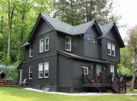 Pinetree Guesthouse，位于Fleischmanns的酒店