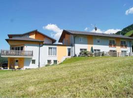 泽夫尔霍夫公寓，位于斯拉德明的酒店