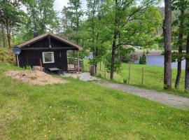 Strandheim Two-Bedroom Cottage，位于比尔克兰的木屋