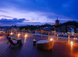 Ryokan Asukasou at the entrancne of Nara park