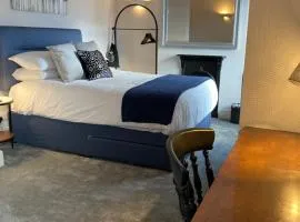 Crick Cottage Rooms