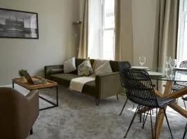 Kahuna Stays Central Gloucester Apartments, Ideal for Contractors, Professionals & City Visitors