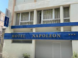 The Originals City, Hôtel Napoléon, La Roche-sur-Yon，位于永河畔拉罗什的酒店