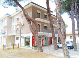 Fides Apartment，位于罗索利纳马雷的酒店