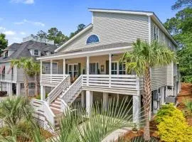 Peaceful Abode Live the Coastal Dream 5Bdrm 4BA