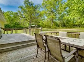 Spacious Mountain Home Retreat Near Norfork Lake!