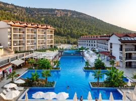 Ramada Resort by Wyndham Akbuk - All Inclusive，位于迪迪姆的酒店