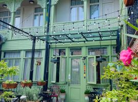 Arts Hotel Tbilisi，位于第比利斯的酒店