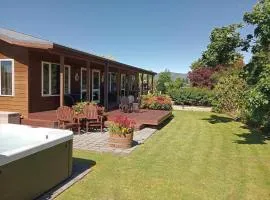 Blue Ridge Studios and Bed & Breakfast
