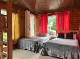 Holiday House - 3 Bedroom 3 Bathroom