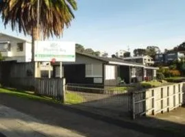 Hosts on the Coast - Flaxmill Bay Motel Unit 1