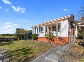 Waipu Cottage - Waipu Holiday Home，位于怀普的酒店